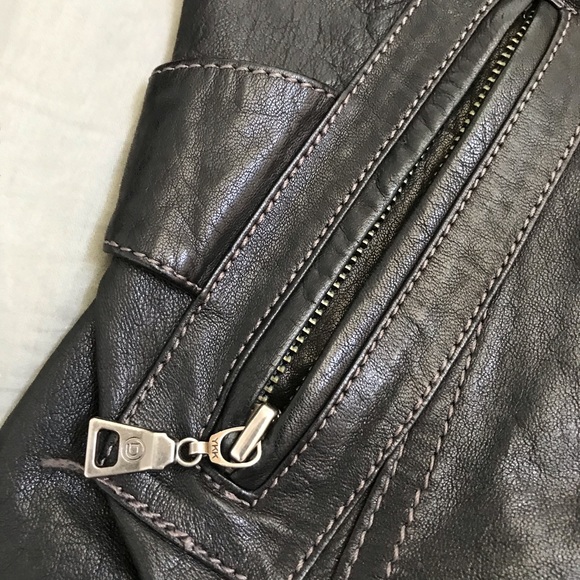 Danier Black motorcycle genuine leather jacket - Picture 4 of 5